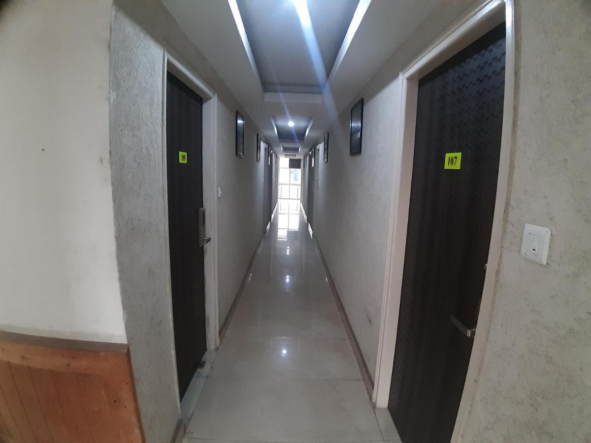 Destiny Hotel Solan Екстер'єр фото